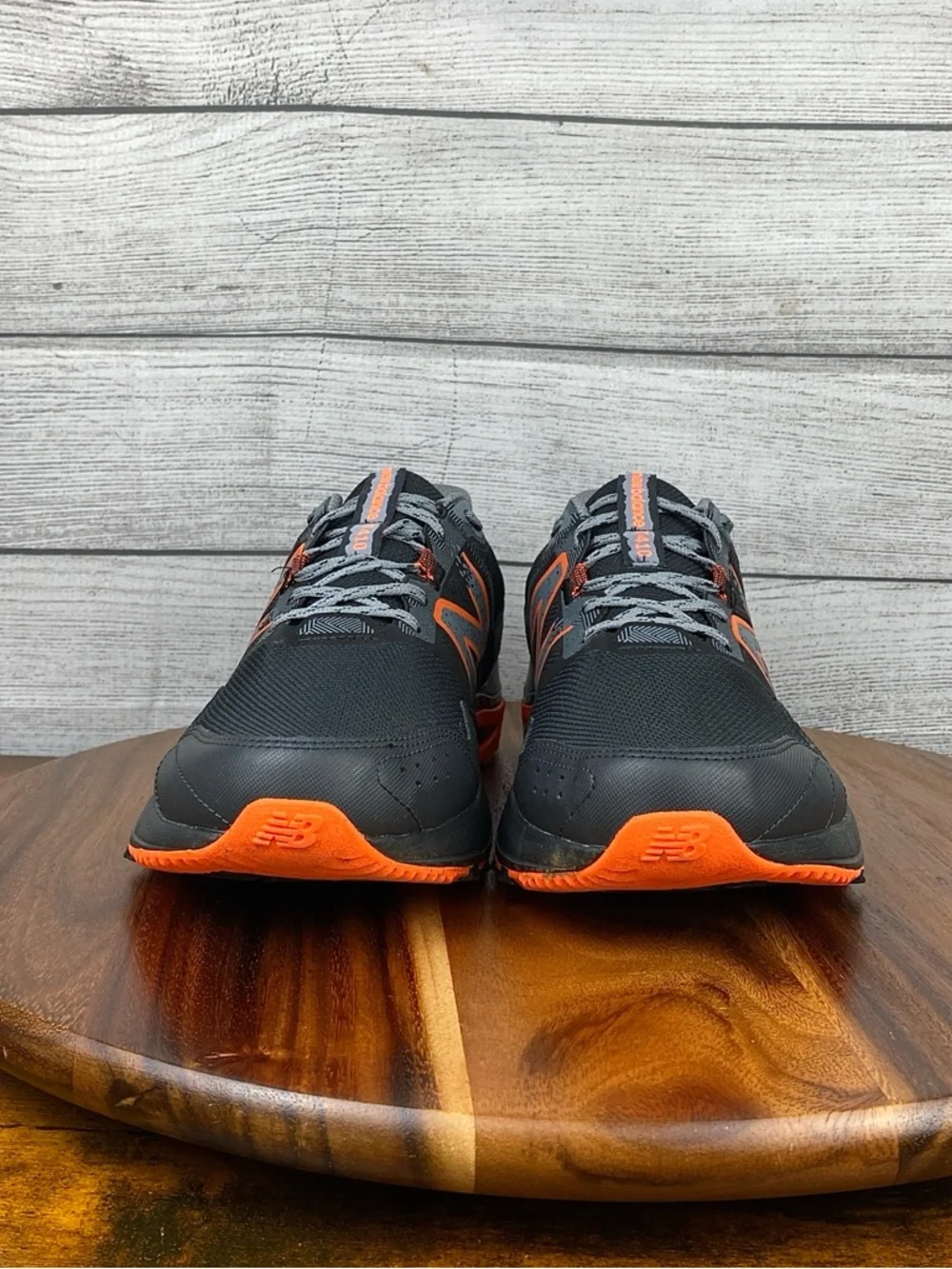 New Balance 410 V8 Black Orange Trail Running Shoes MT410LO8 Men’s Size 11 Wide